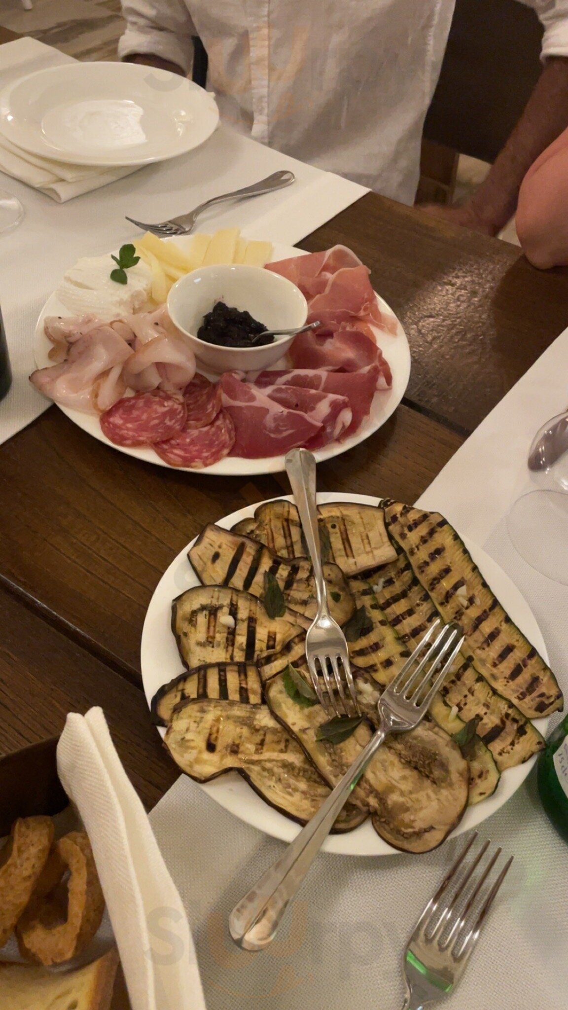 Foto 4 di Ristorante La Cantina
