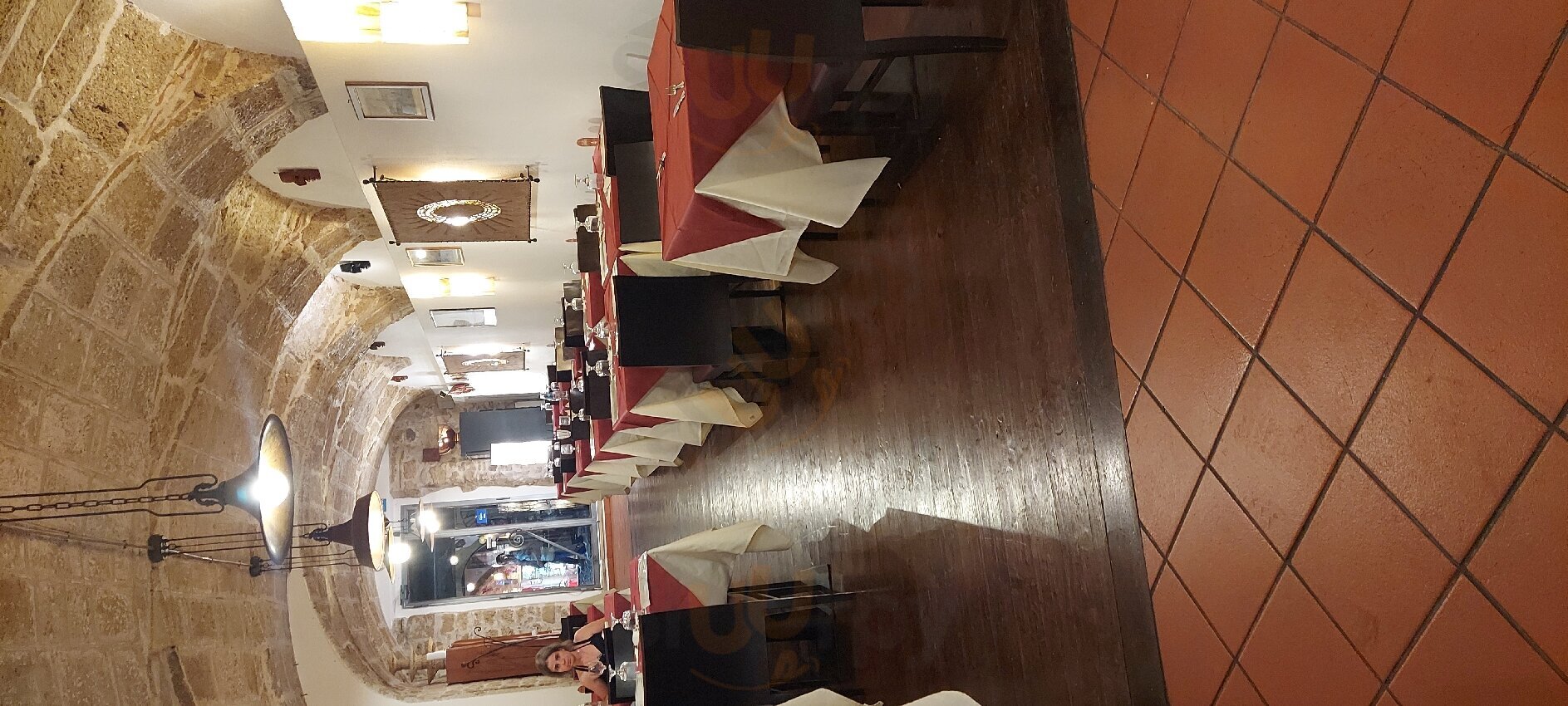 Mama Mea, Alghero
