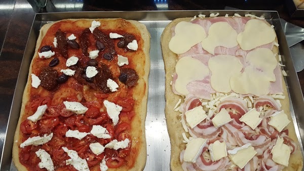 Pizzeria Il Castello, Castel d&#39;Azzano