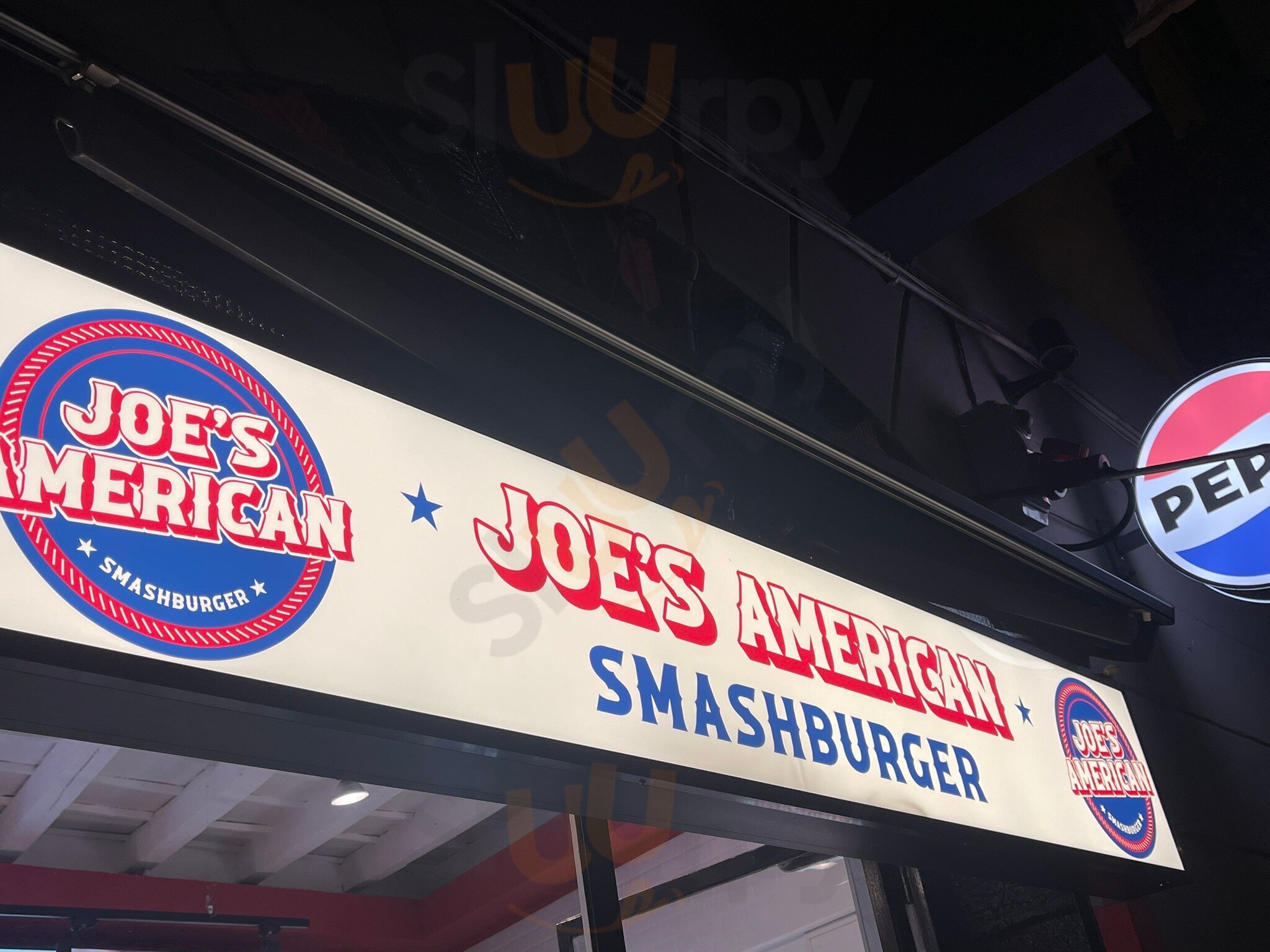 Foto 4 di Joe's American Smashburger