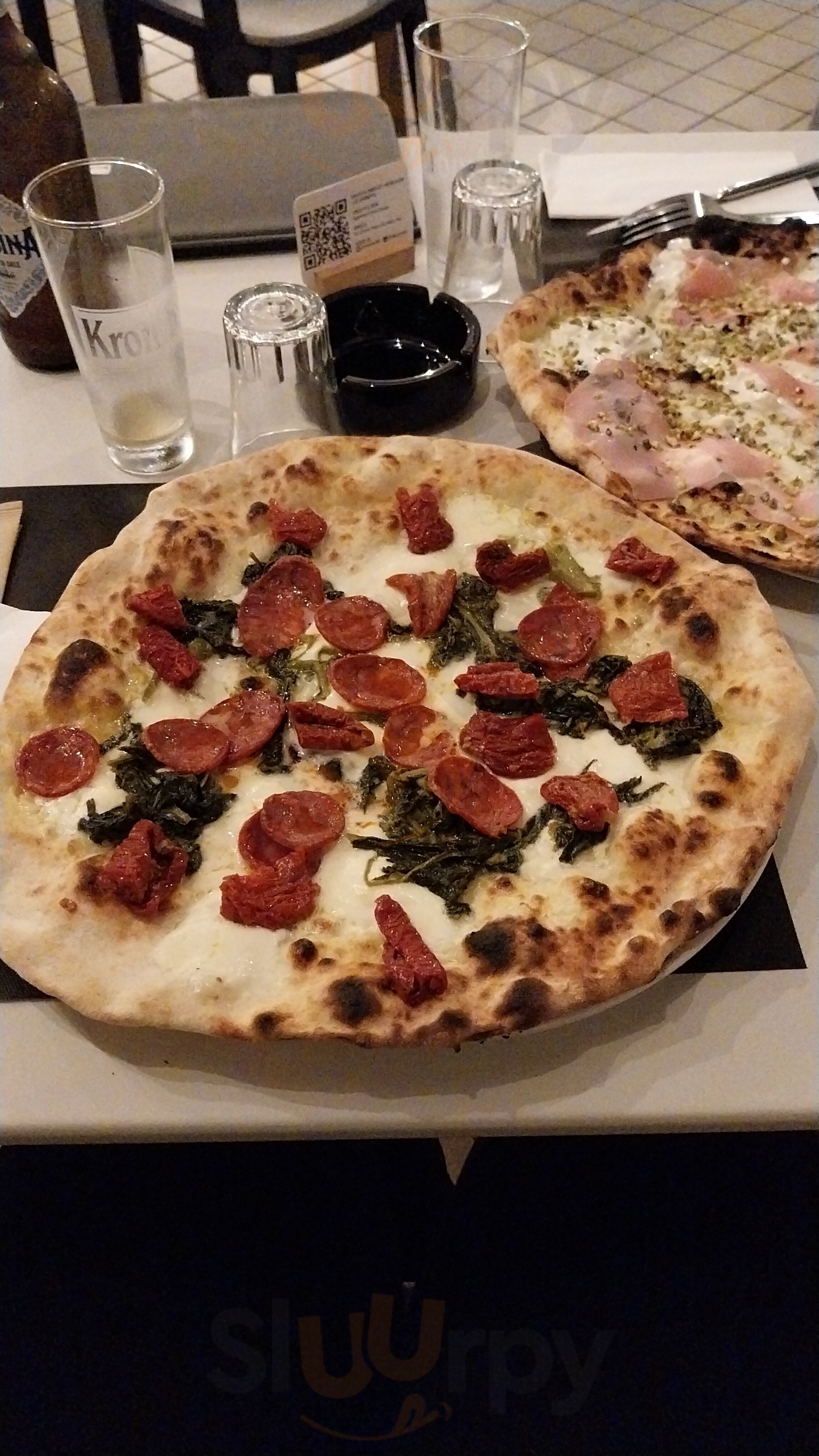 Pizzeria Familia, Bari