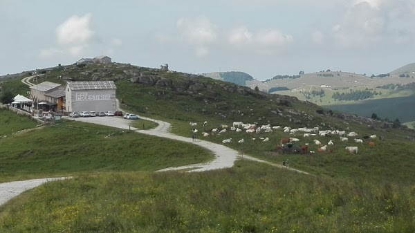 Rifugio Podesteria, Erbezzo