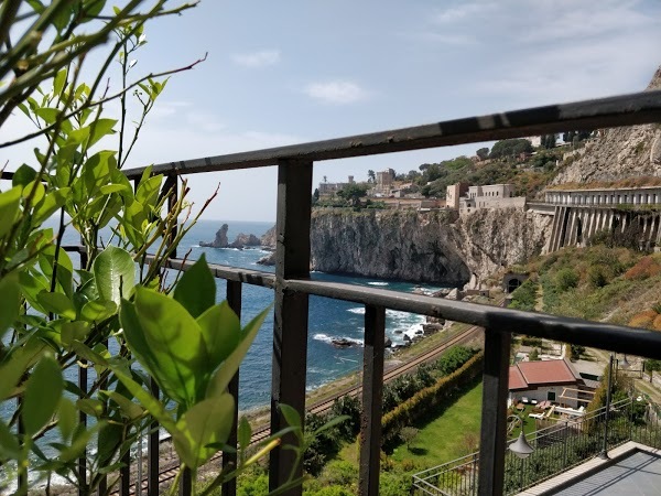 Oasi Isolabella, Taormina