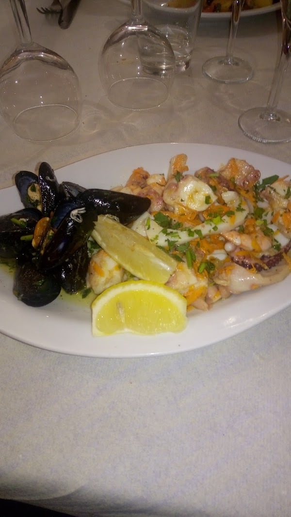 Foto 2 di Trattoria La Quercianella