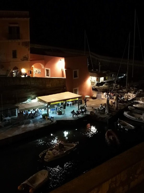 Il Pozzillo - Pizzeria-rosticceria, Ventotene