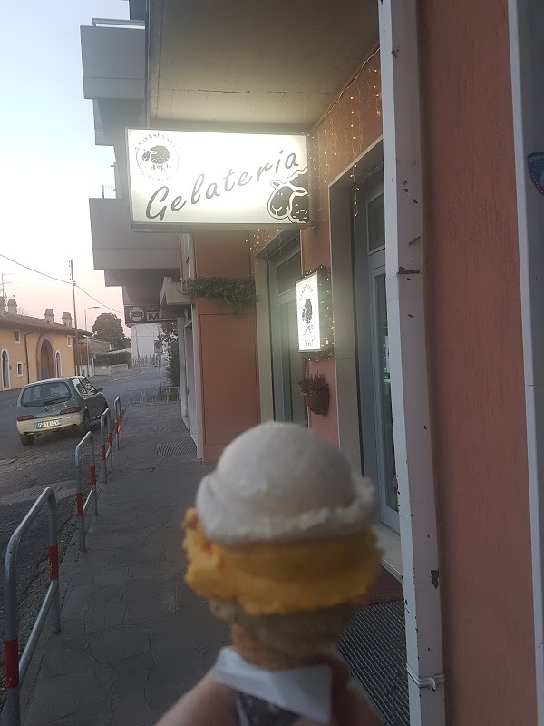 Gelateria Lapecoranera, Calcinato