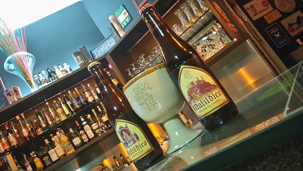Foto di Hombrelobo Beer & Grill - 6/10