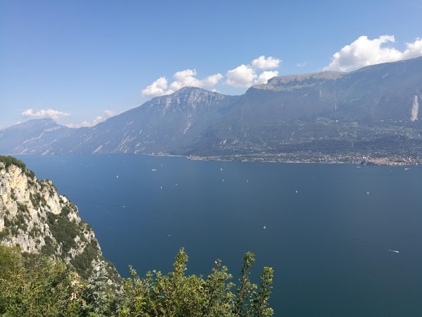 Hotel Paradiso, Tremosine