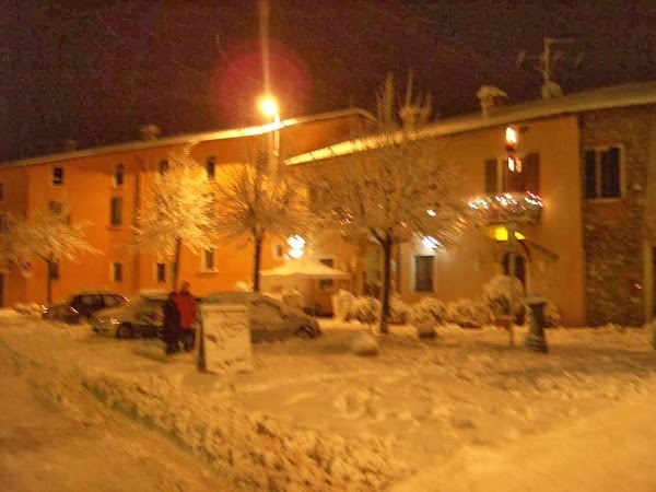 Wine Snack Bar Centrale, Calvagese della Riviera