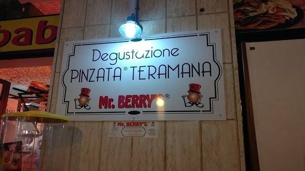 Pizzeria Mr Berry's Cafe Villa Fiore Alba Adriatica, Alba Adriatica