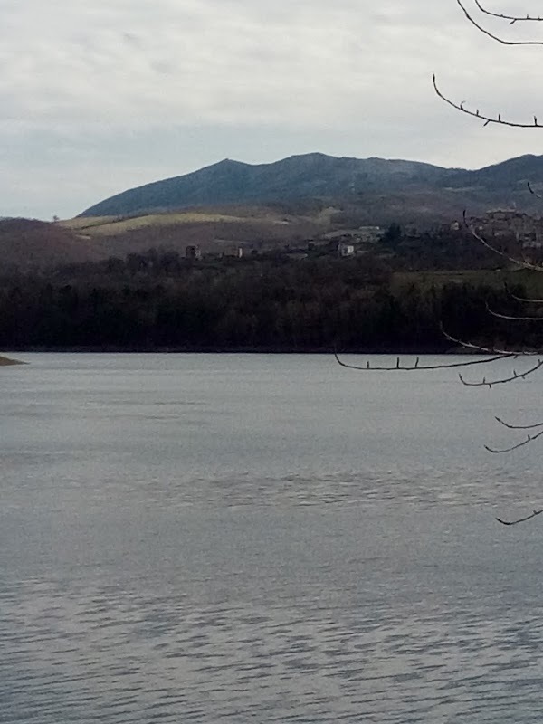 Masseria Crisci La Locanda Sul Lago, Montemurro