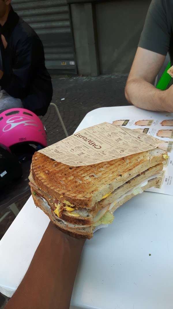 Foto di Capatoast Toasteria Take Away Napoli Fuorigrotta - 6/10