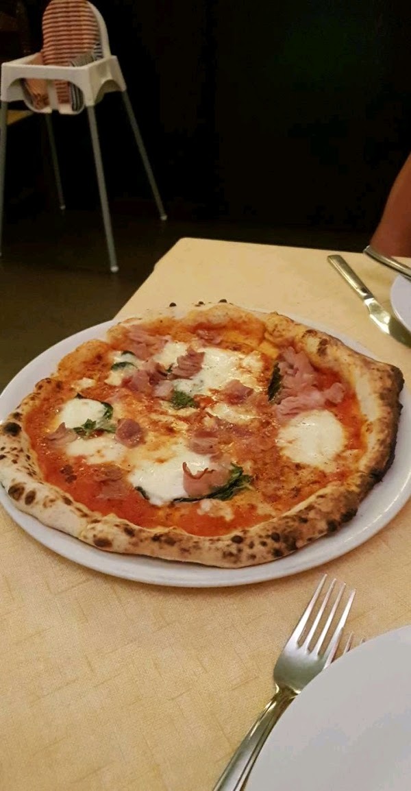 Foto di Pizzeria Reginella D'asporto - 10/10
