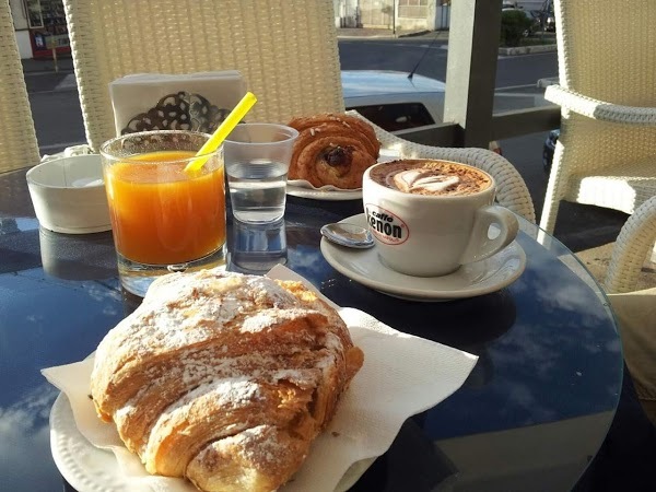 Up Down Coffee, Pozzuoli