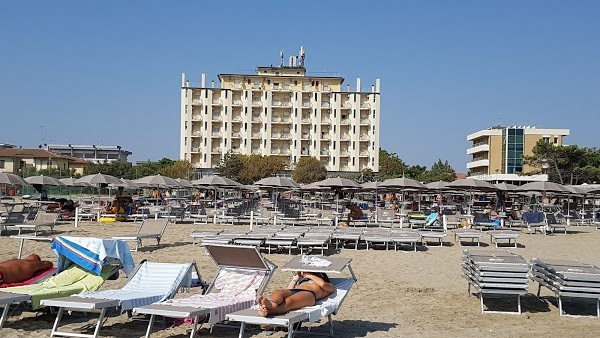 Spiaggia 30 Pesce Mare Bollicine, Lido di Classe