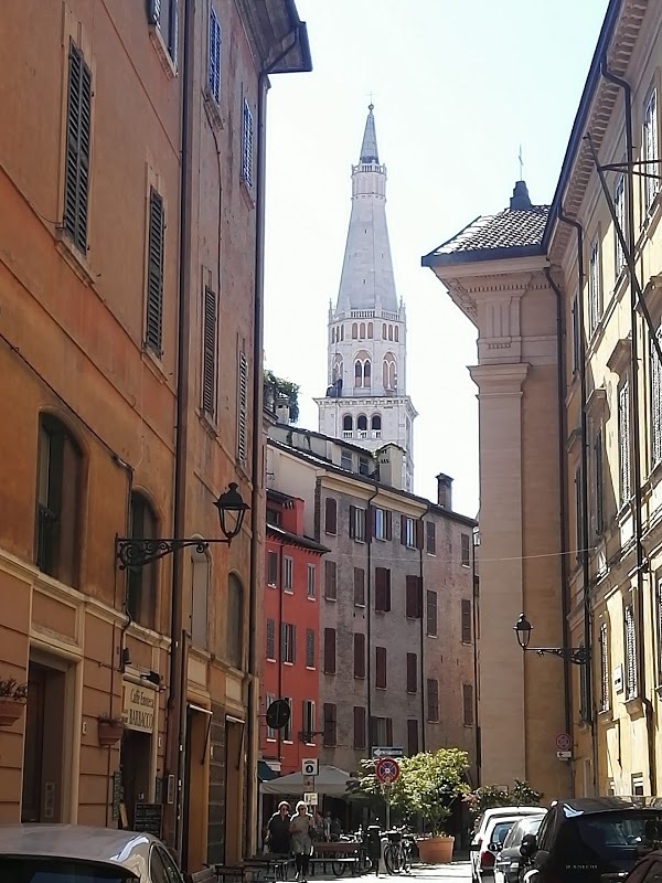 Barbacco, Modena