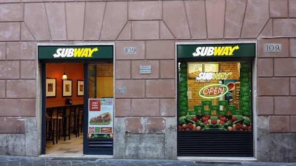 Subway Governo Vecchio, Roma