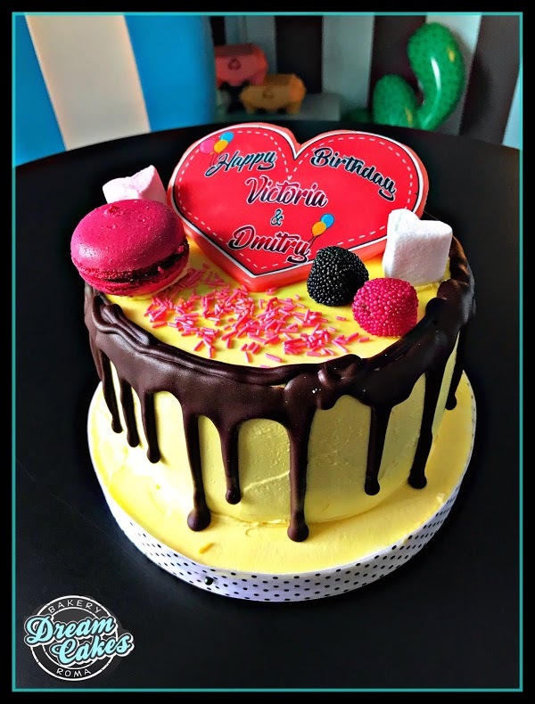 Torta decorata interamente con zuccherini colorati. - Picture of Dream  Cakes Bakery, Rome - Tripadvisor