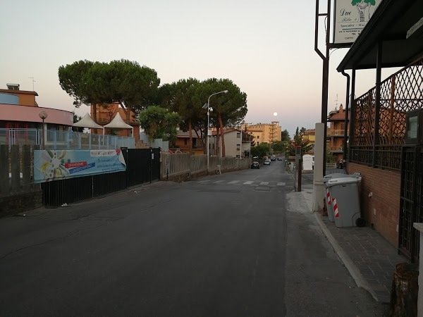 Dimensione Pizza Fonte Nuova, Roma