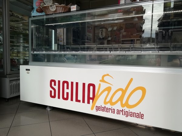 Siciliando, Roma