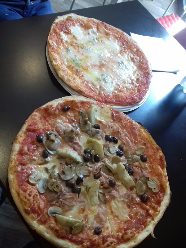 Pizza E Pizza, Pietra Ligure