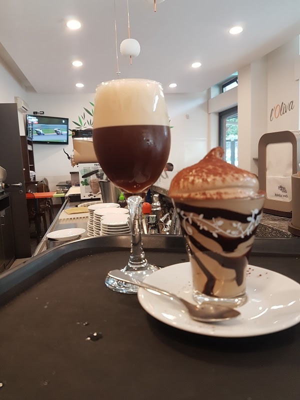 Bar L'oliva, Milano