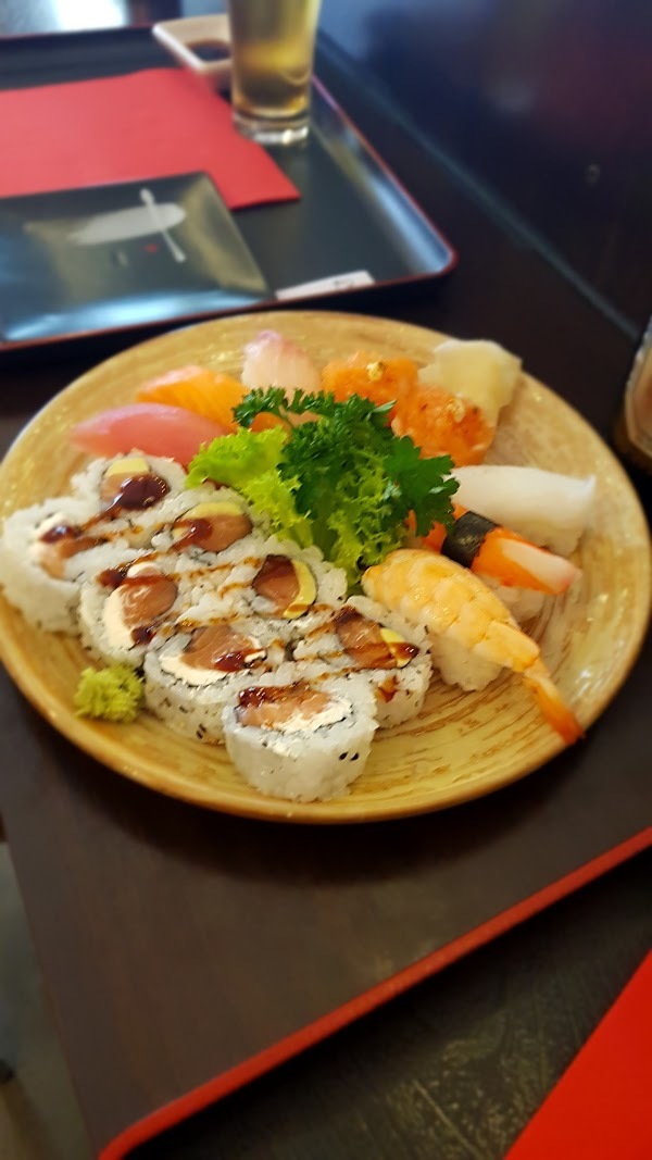 Sushi Li, Milano