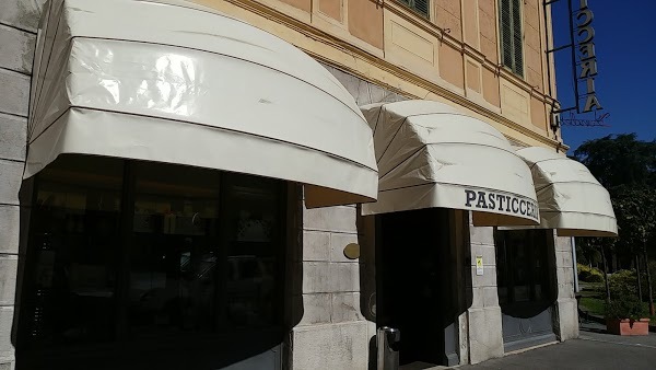 Pasticceria Dondeo, Cremona