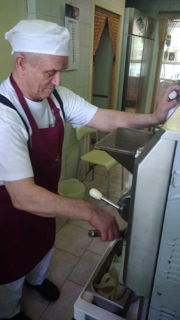 Gelateria Dolce Freddo, San Donato Milanese