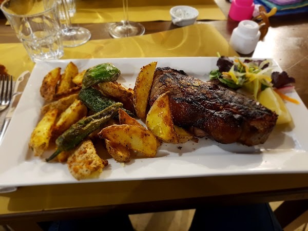 Foto di Ristorante Porca Vacca Tagliati Per La Carne - 7/10
