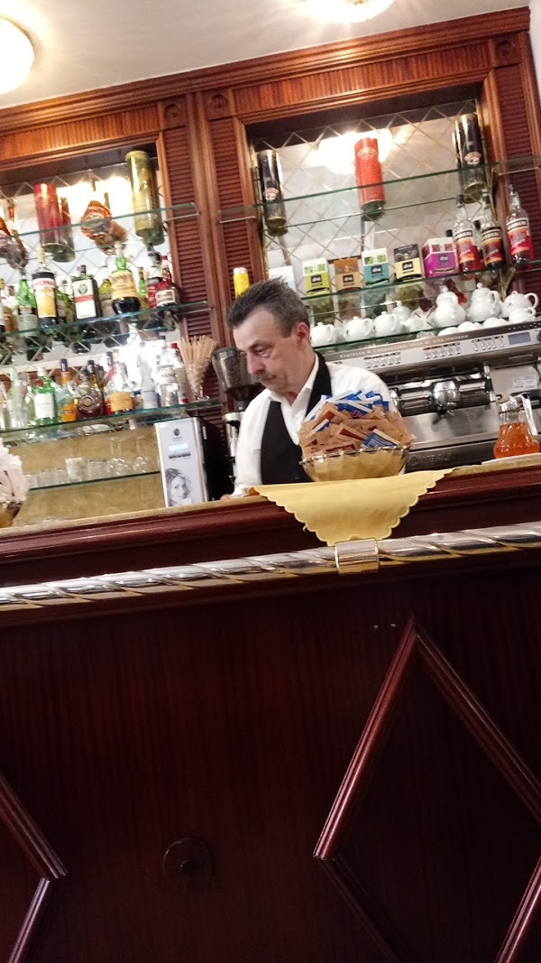 Foto di Caffe Ambrosiano Via San Vittore - 3/3