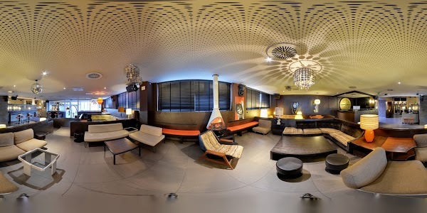Foto 3 di Cafeteria Restaurant & Lounge Bar