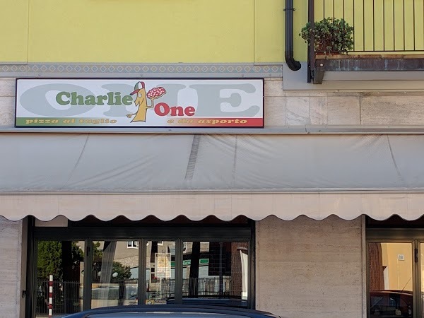 Charlie One Pizza, Brescia