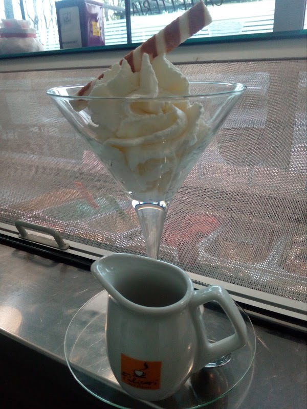 Gelateria-caffetteria Al Bacio, Seveso