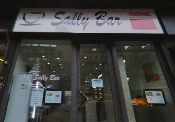 Sally Bar, Milano