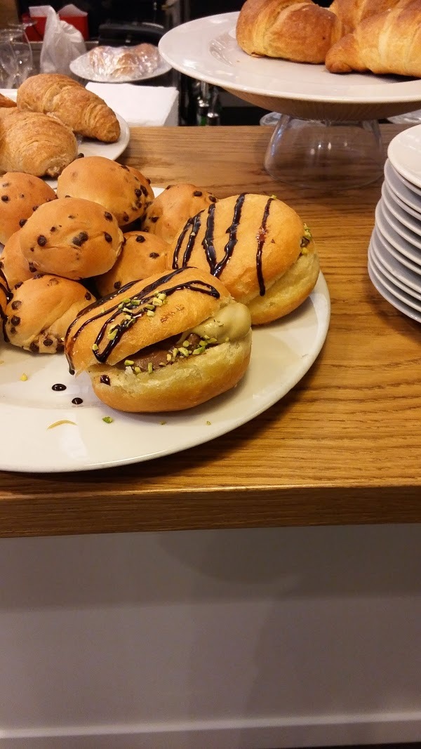 Foto di Boscovich Bakery - 6/10