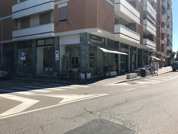 Gelateria Biancolatte, Pesaro