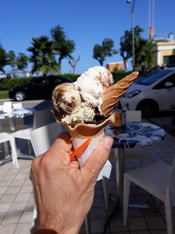 Gelateria Happy Ice, Cupra Marittima