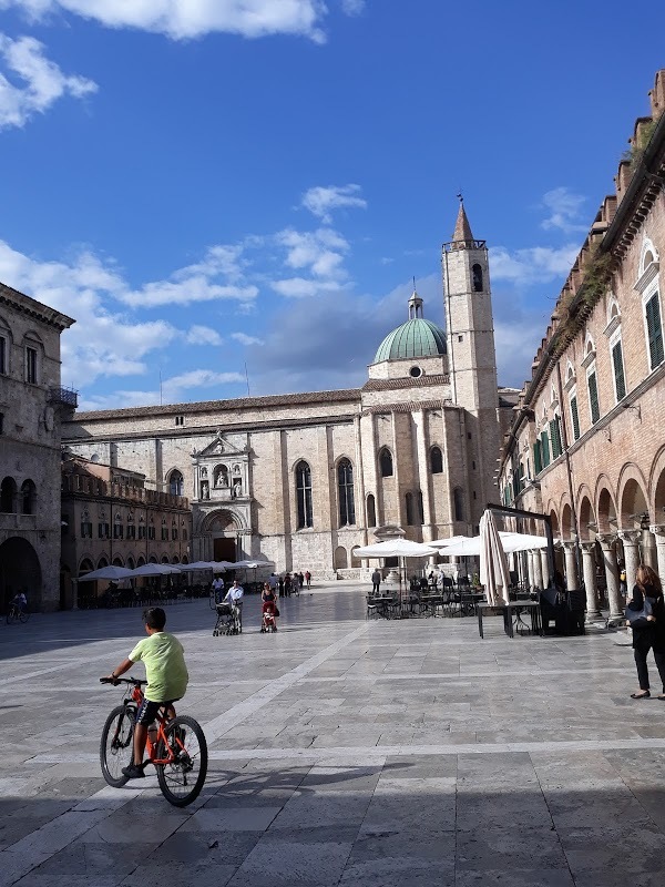 Pizzeria Italia Di Capoferri Rita E Figli, Ascoli Piceno