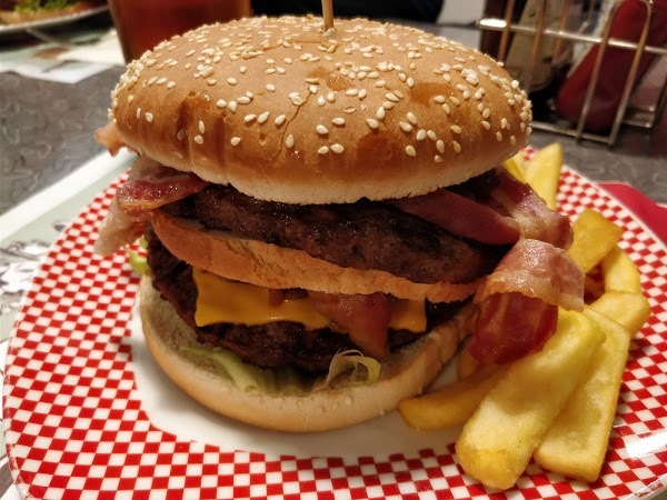 Foto di America Graffiti Diner Restaurant Montecchio Di Pesaro - 9/10