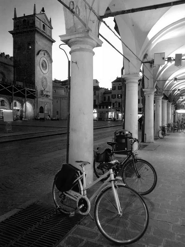 Acqua E Farina, Mantova