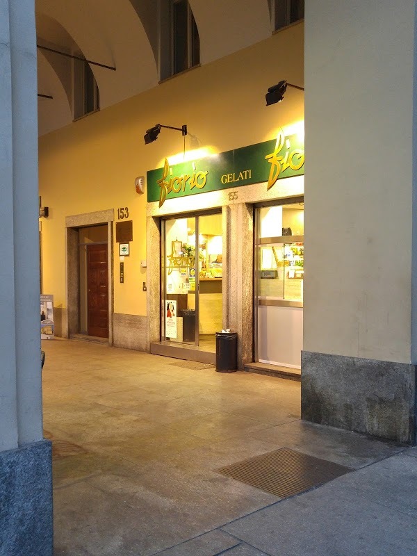 Fiorio Gelati, Torino