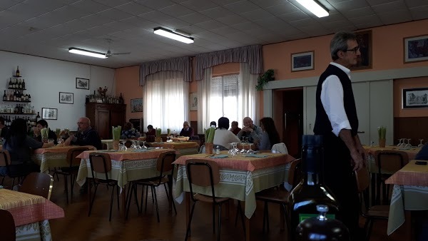 Trattoria Dei Passeggeri Di Alberghini Giancarlo E Paolo E C, Torre Canavese