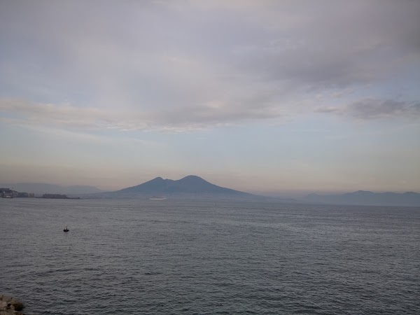 Baia 2 Frati, Napoli