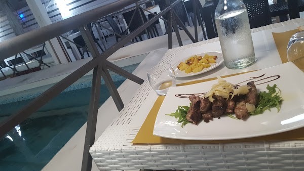Moè