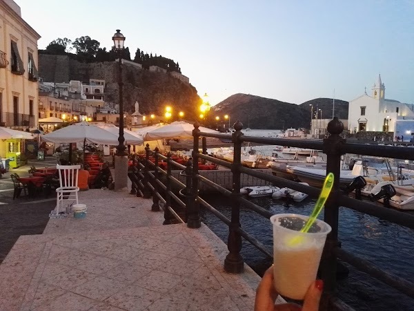 Cafe' Du Port, Isole Eolie