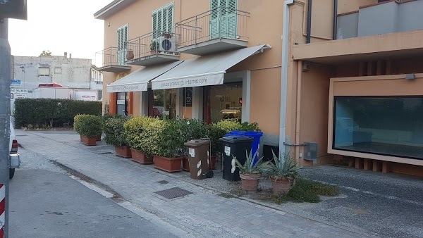 E' Il Momento Bar Pasticceria, Vicopisano