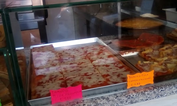 Pizzeria Da Simone, Massa