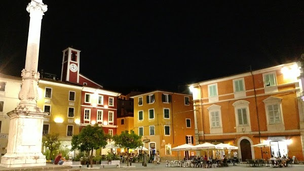 Pizzeria Il Covo Del Centro Storico, Massa