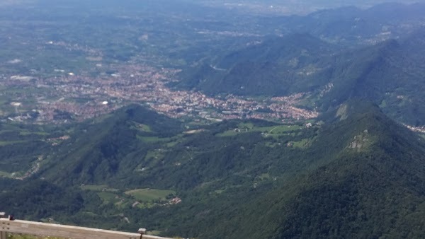 Casa Vallorch - Rifugio Escursionistico, Farra d'Alpago